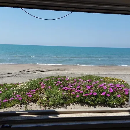 Casina Sulla Sabbia 아파트