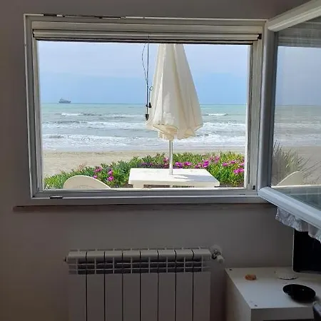 Apartmán Casina Sulla Sabbia Torvaianica