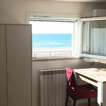 아파트 Casina Sulla Sabbia 토르바이아니카